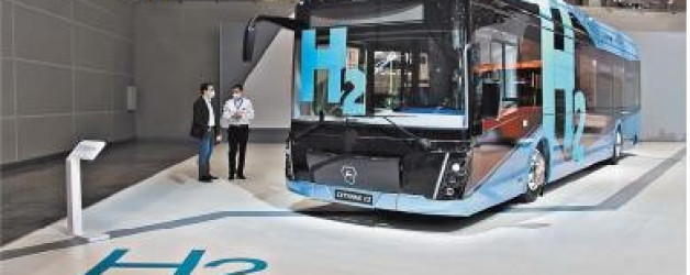 Автобус выпустит пар