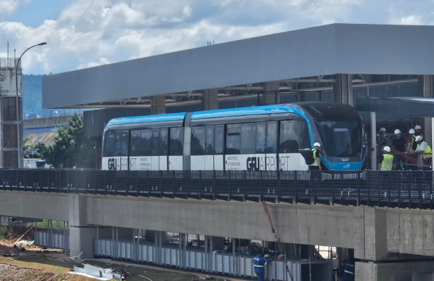 Marcopolo Rail поставила первый пневматический поезд для аэропорта Сан-Паулу