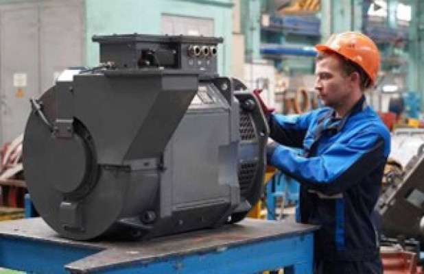 Электричкам и вагонам метро сделали русские моторы